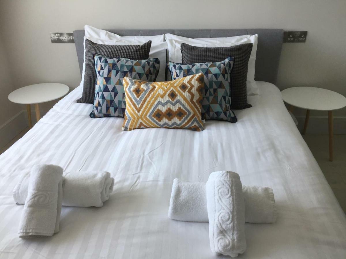 Saltwater Suites At Fistral New Quay Kültér fotó