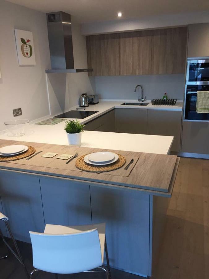 Saltwater Suites At Fistral New Quay Kültér fotó