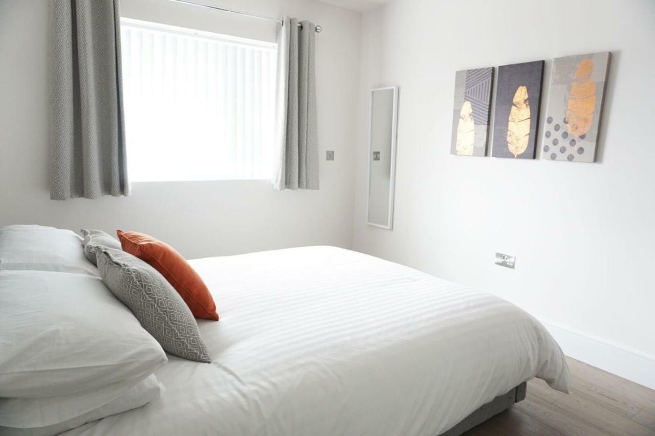 Saltwater Suites At Fistral New Quay Kültér fotó